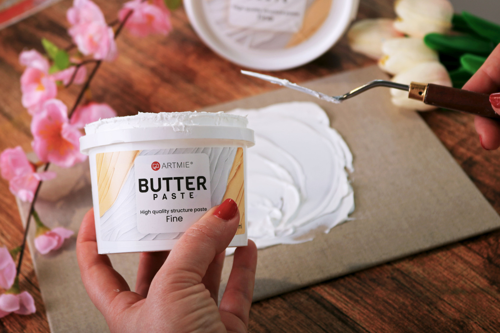 Daj svojmu dielu hĺbku s Artmie Butter pastou